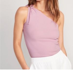 NEVER WORN Old Navy Asymmetrical Top